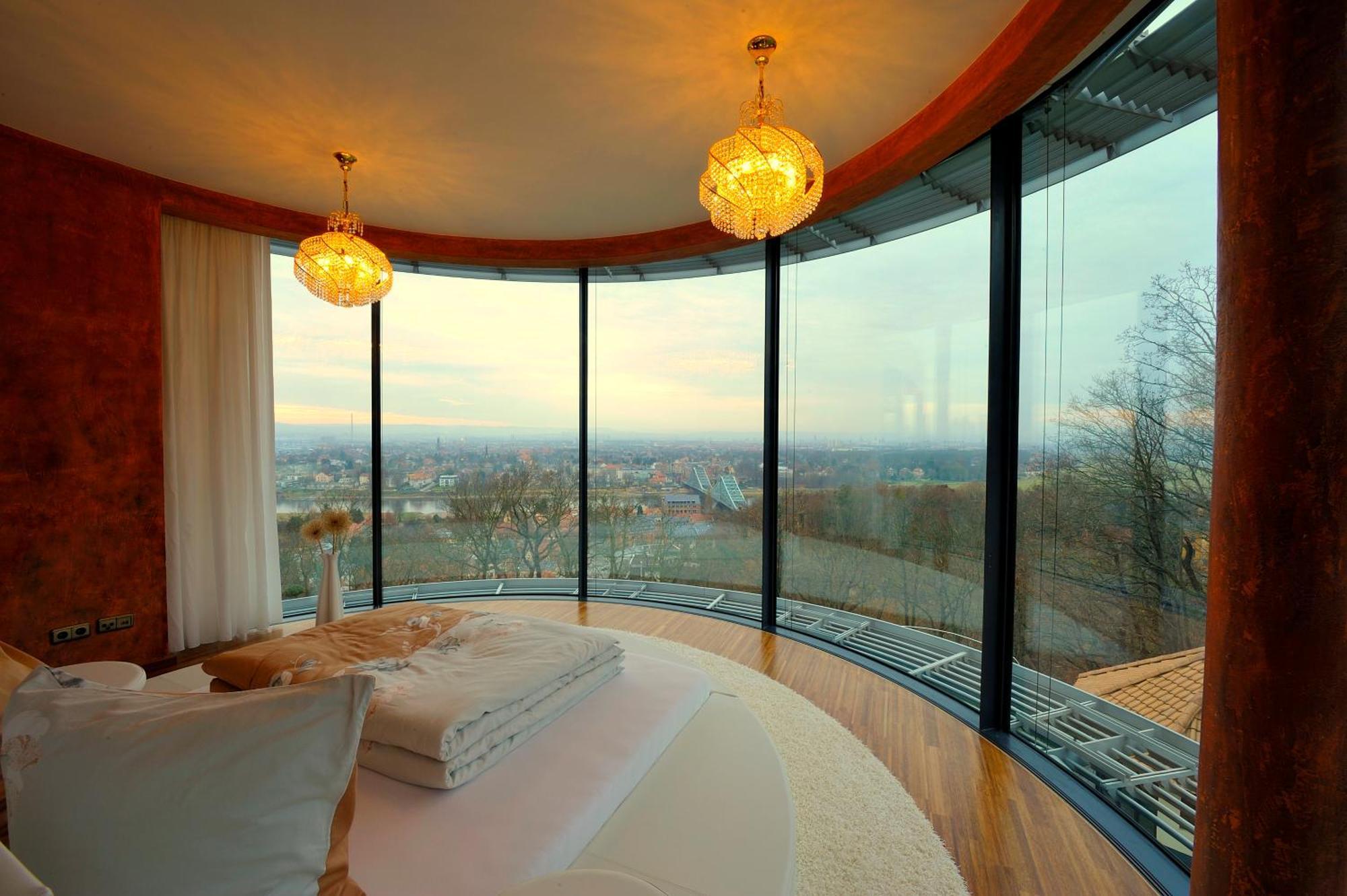 Villa Via Lapis - Panoramablick Ueber Dresden - Garten - Pool - Sauna - Luxus Ruang foto